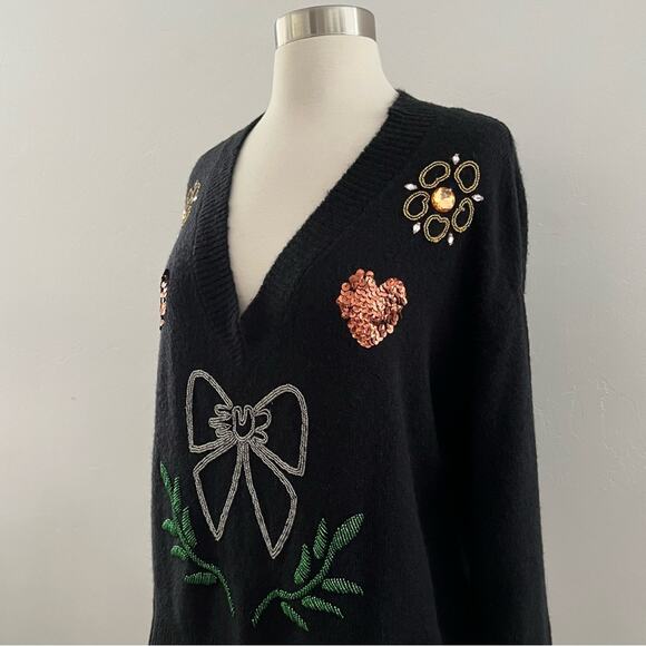 Wildfox Fancy Holiday Sequins Sweater Embellished Shimmer Modest Black Small NWT - Picture 6 of 12